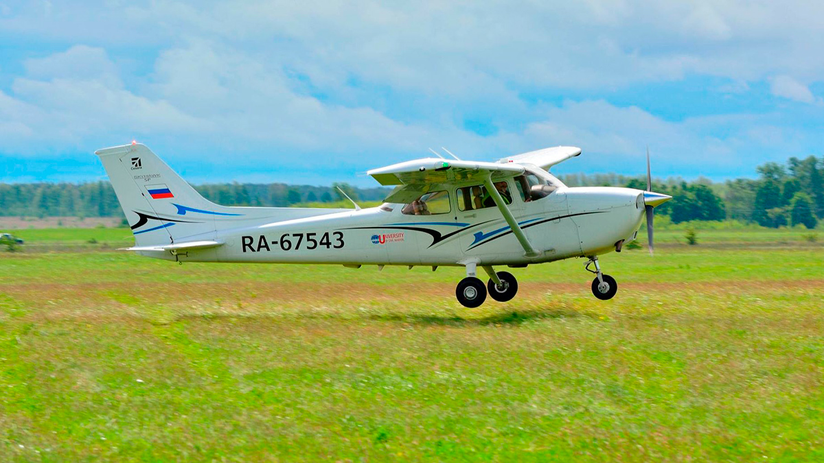 Cessna 172S - Россия, Ульяновск